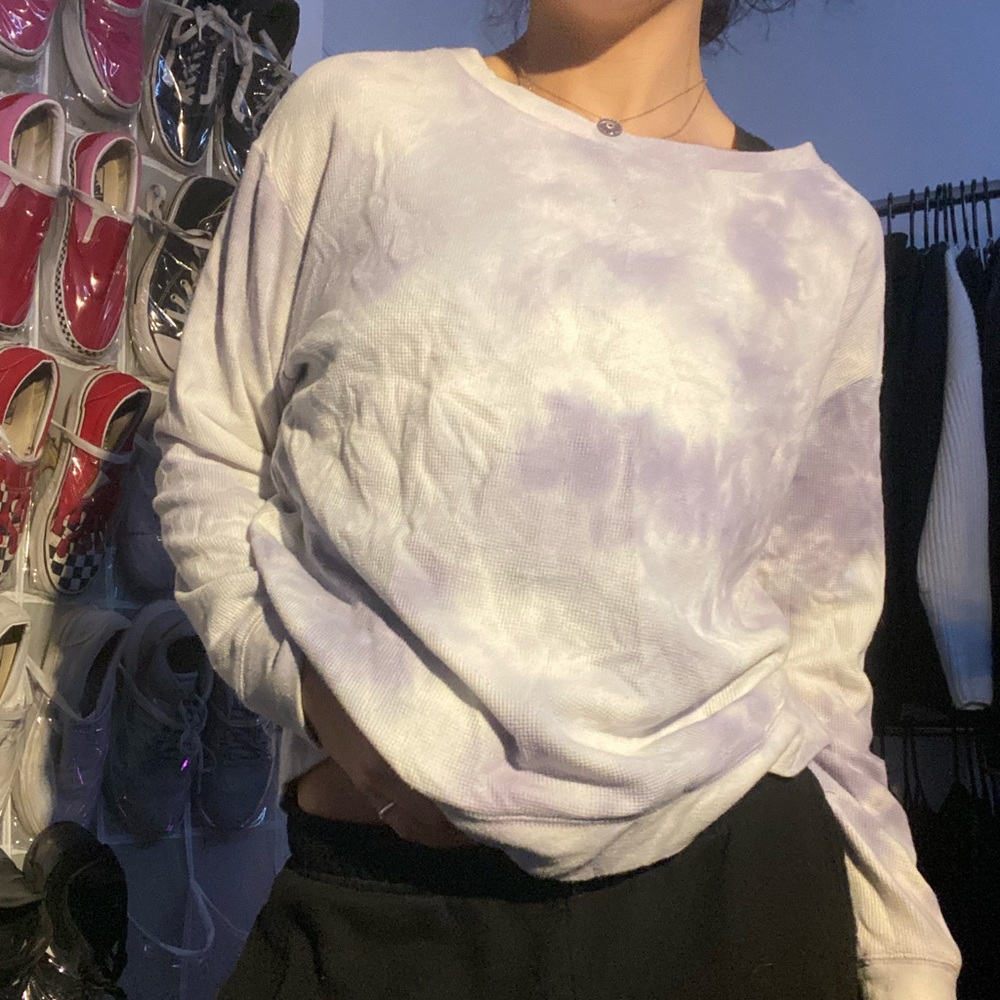 tie dye sweatshirt